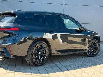 BMW iX 60 xDrive M Sport 2-AchsLuft AHK Autobahn