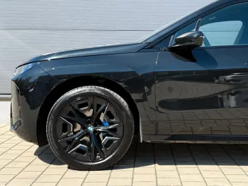 BMW iX 60 xDrive M Sport 2-AchsLuft AHK Autobahn