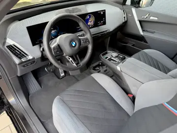 BMW iX 60 xDrive M Sport 2-AchsLuft AHK Autobahn