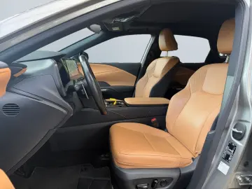 LEXUS RX 450h   E-FOUR Executive Line  Matrix HUD 360