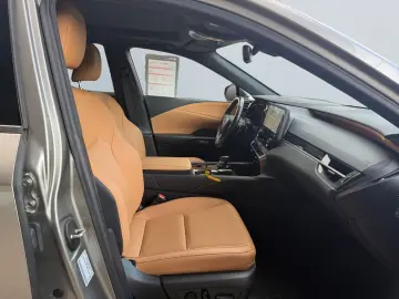 LEXUS RX 450h   E-FOUR Executive Line  Matrix HUD 360
