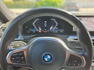 BMW i4 Gran Coupe M50 Laser AHK DAB LiveCockpit