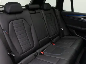 BMW X3 M40i Panorama Laser 360 HUD DAB H K Komfort