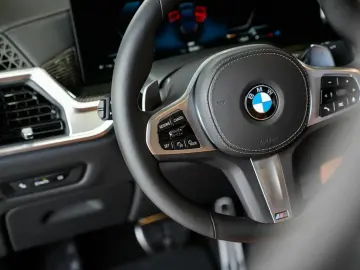 BMW X6 40d M SPORT PRO Luftf. 22LM