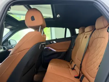 BMW X6 30d M-SPORT PANO HUD H&K