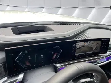 BMW 740 d xDrive M-Pro SKYLoung Leather-Red REARTV!