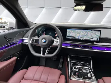 BMW 740 d xDrive M-Pro SKYLoung Leather-Red REARTV!