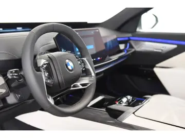 BMW 740 xdrive M Sport Pro