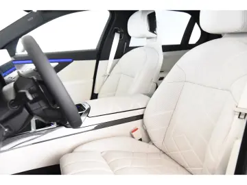 BMW 740 xdrive M Sport Pro