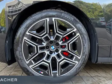 BMW iX A M70 xDrive SkyLou AHK M-Sitze Sitzbelü