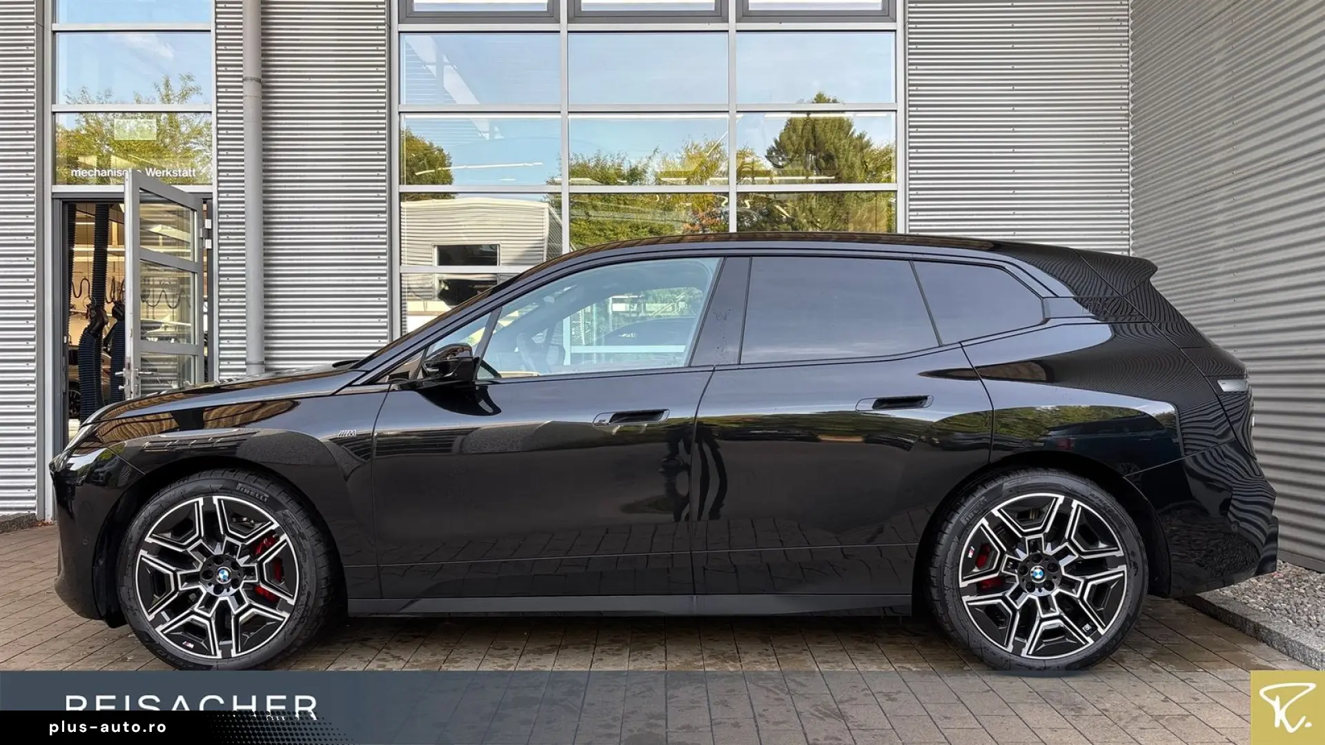 BMW iX A M70 xDrive SkyLou AHK M-Sitze Sitzbelü
