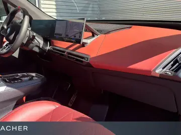 BMW iX A M70 xDrive SkyLou AHK M-Sitze Sitzbelü