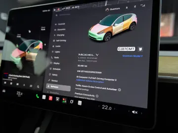 Tesla Y Long Range Dual Motor All-Wheel Drive