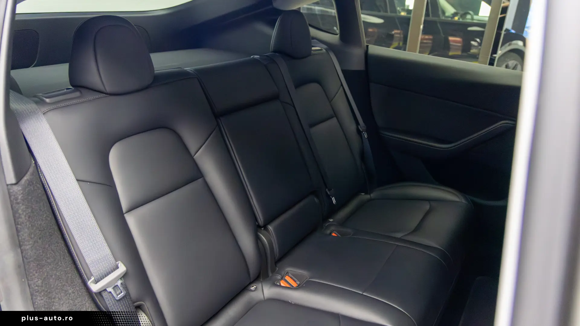 Tesla Y Long Range Dual Motor All-Wheel Drive