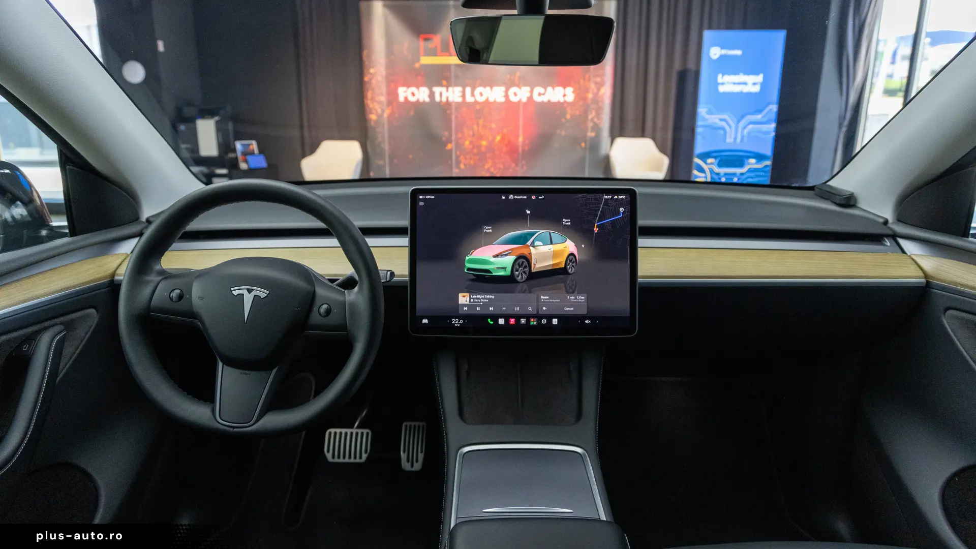 Tesla Y Long Range Dual Motor All-Wheel Drive