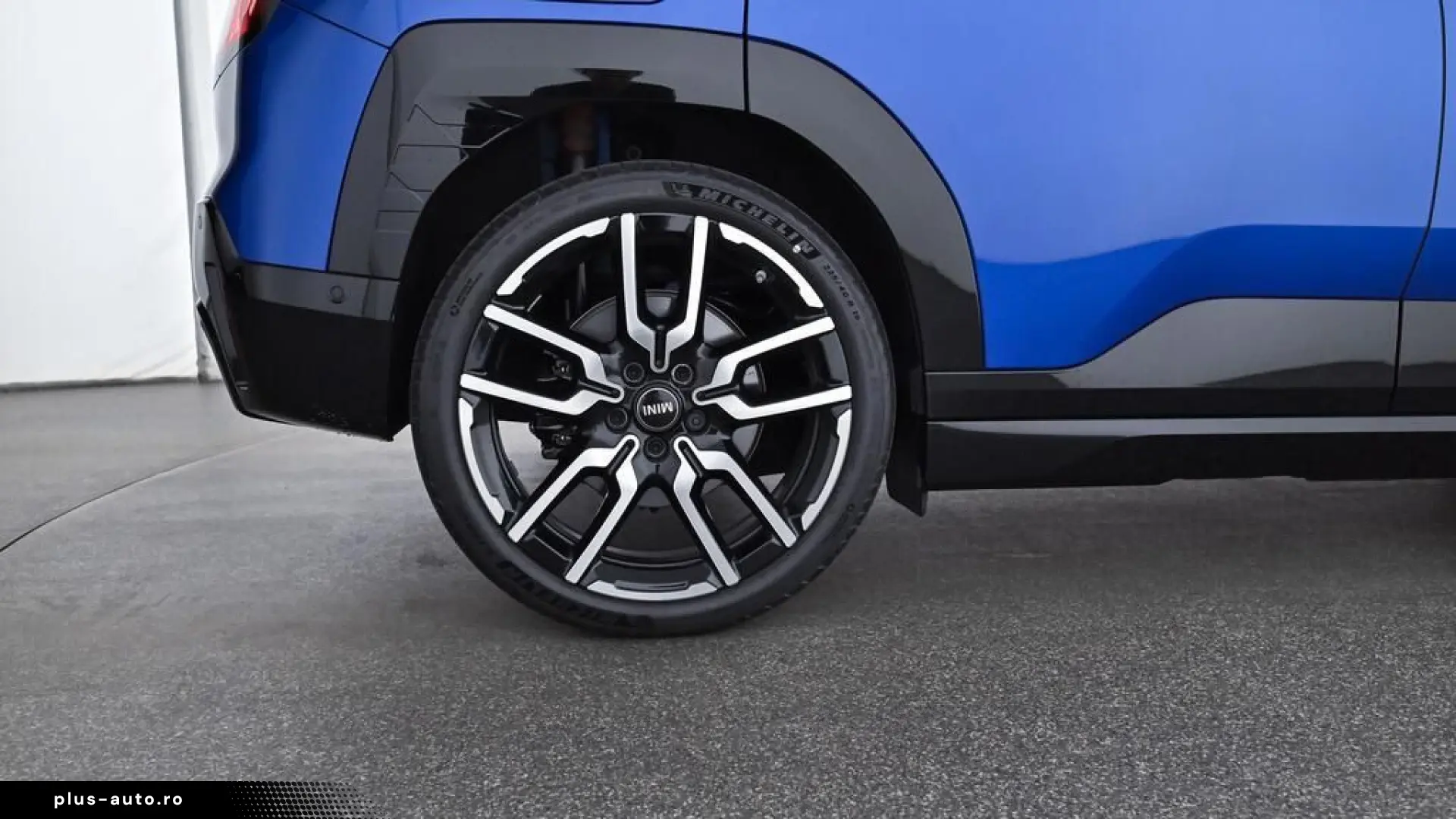 MINI John Cooper Works Trim