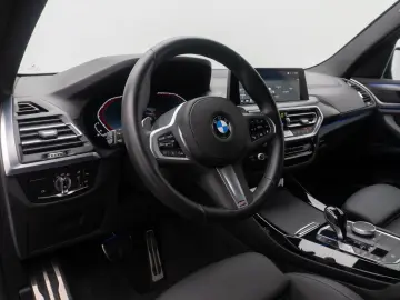 BMW X3 xD20i M Sport Kamera DAB CockPit  LED 19Zoll