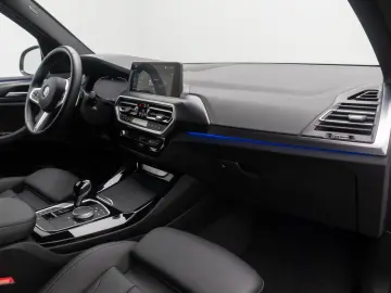 BMW X3 xD20i M Sport Kamera DAB CockPit  LED 19Zoll