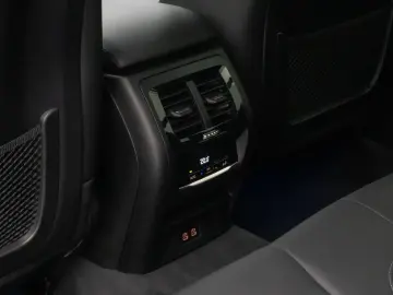 BMW X3 xD20i M Sport Kamera DAB CockPit  LED 19Zoll