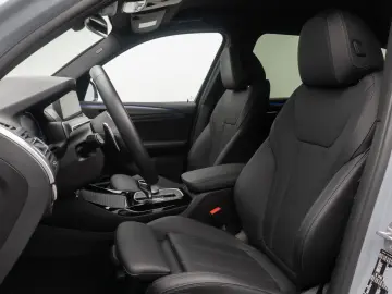 BMW X3 xD20i M Sport Kamera DAB CockPit  LED 19Zoll