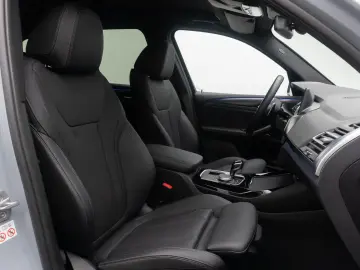 BMW X3 xD20i M Sport Kamera DAB CockPit  LED 19Zoll