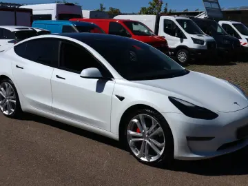 Tesla Model 3 79kWh Long Range Dual AWD Performance