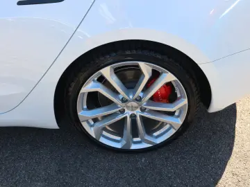Tesla Model 3 79kWh Long Range Dual AWD Performance