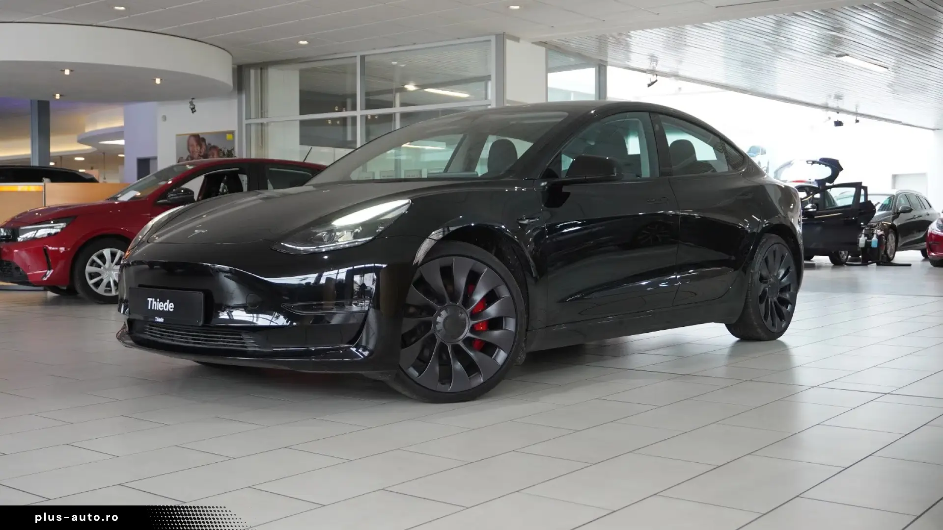 Tesla Model 3 PERFORMANCE DUAL-MOTOR