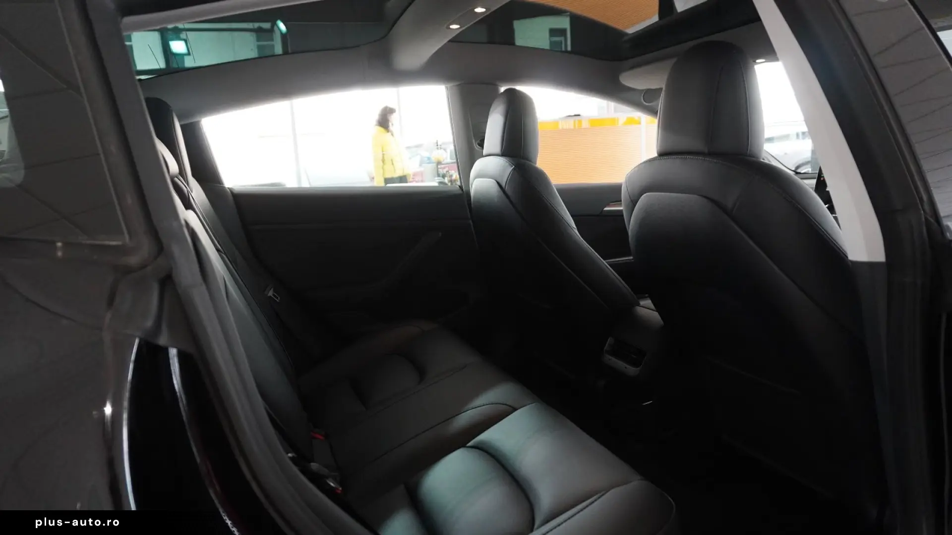 Tesla Model 3 PERFORMANCE DUAL-MOTOR