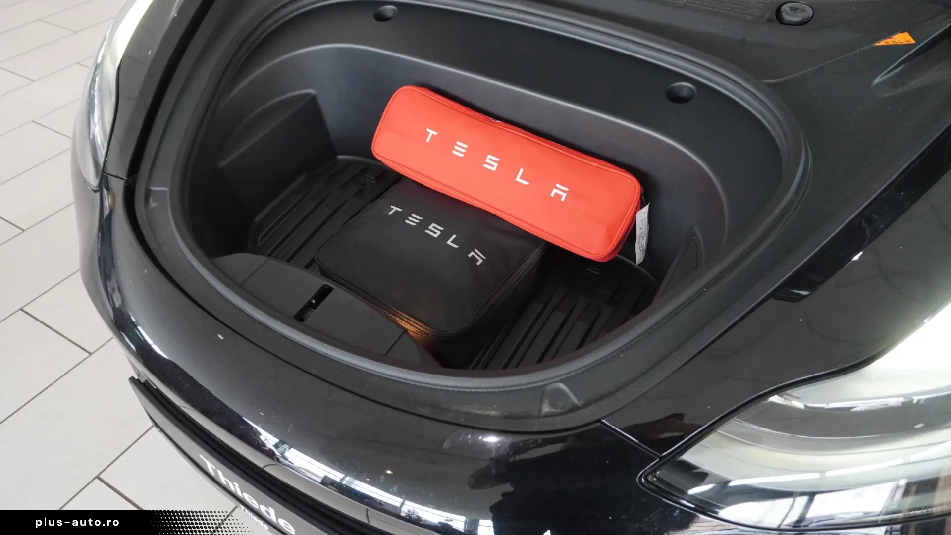 Tesla Model 3 PERFORMANCE DUAL-MOTOR