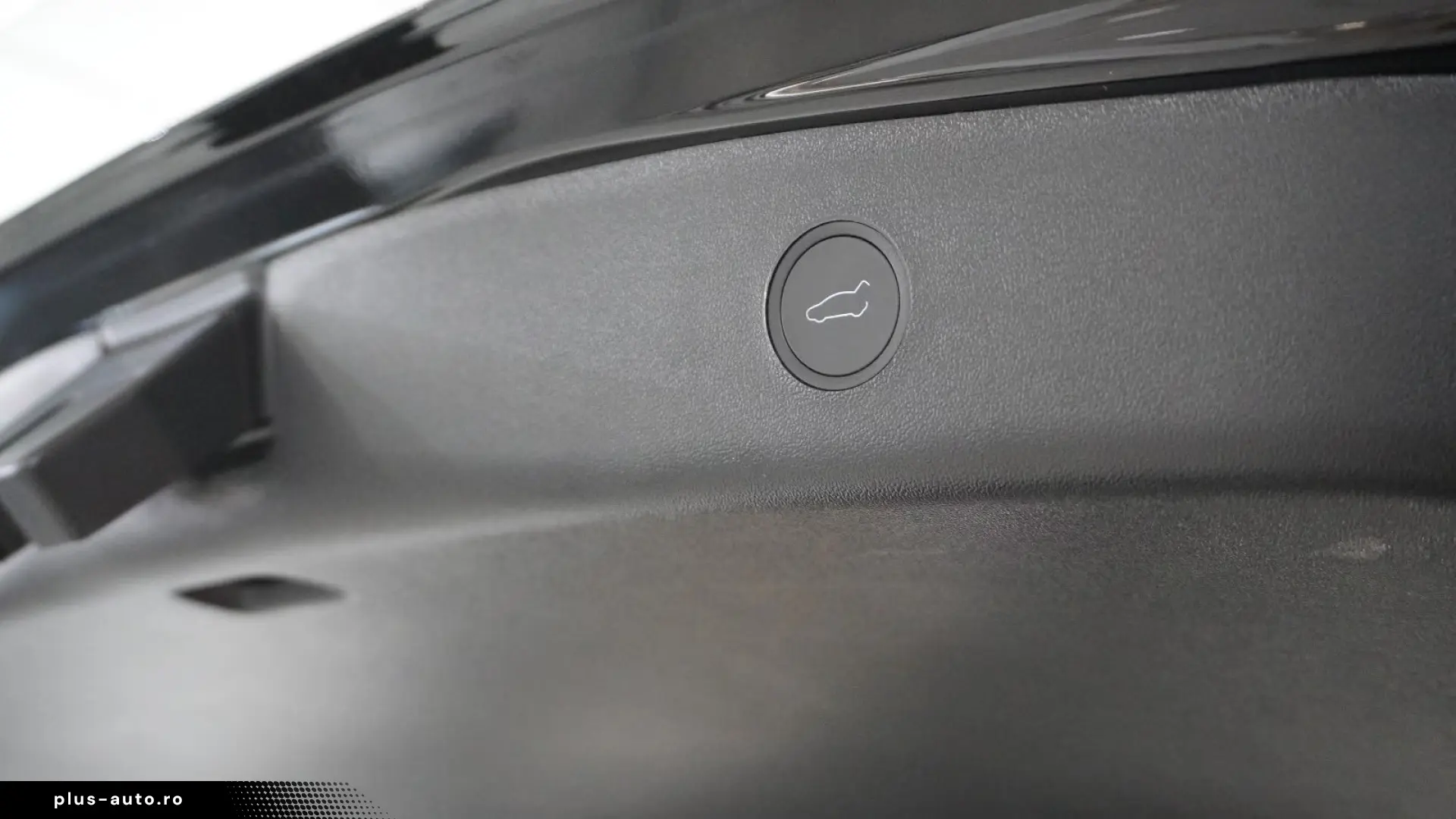 Tesla Model 3 PERFORMANCE DUAL-MOTOR