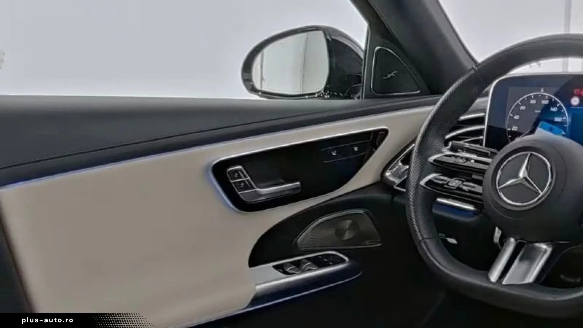 Mercedes-Benz E 220 d PANO SUPERSCREEN 4D NIGHT AMG Line