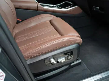 BMW X5 xDrive30d AHK PANO ACC H&K KSitz Lüft. 360
