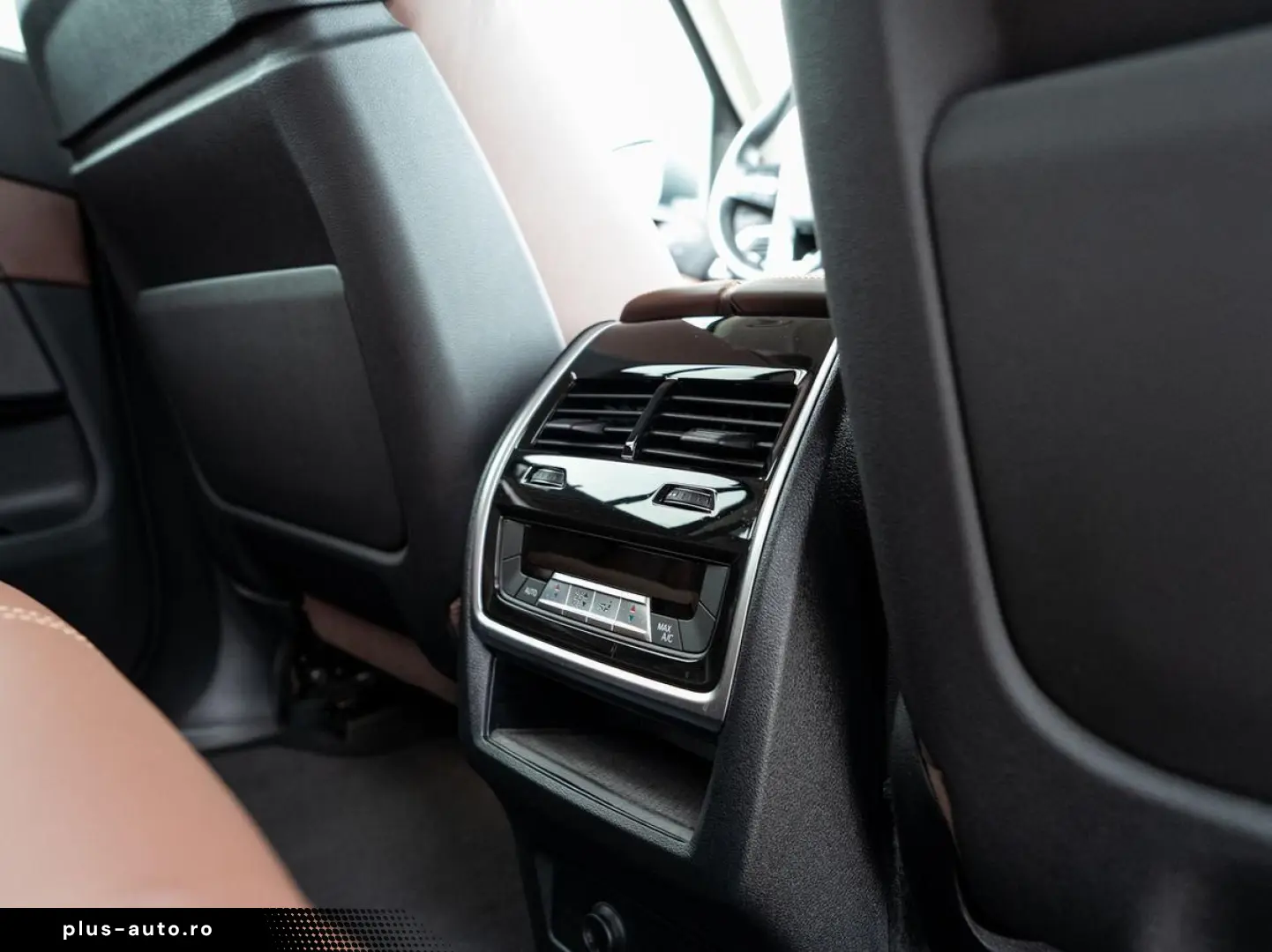 BMW X5 xDrive30d AHK PANO ACC H&K KSitz Lüft. 360