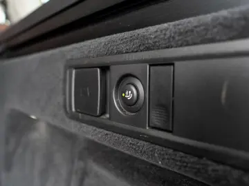 BMW X5 xDrive30d AHK PANO ACC H&K KSitz Lüft. 360