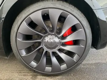 Tesla Model 3 Performance