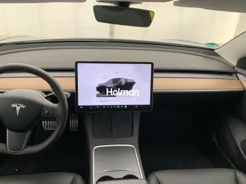 Tesla Model 3 Performance