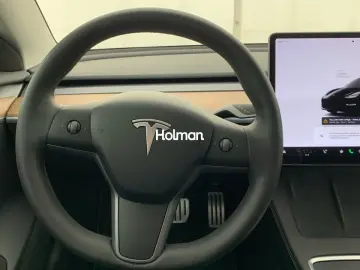Tesla Model 3 Performance