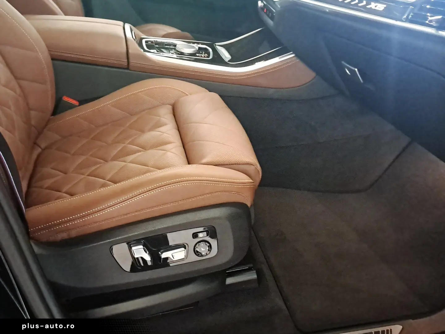 BMW X5 xDrive40d M Sport Standheizung AHK Harman K