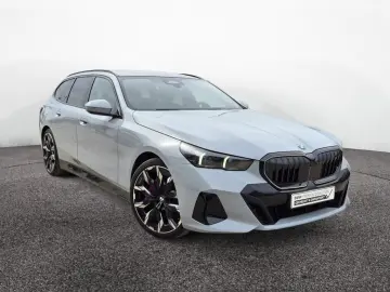 BMW 520i Touring M Sport Pro 21 ZOLL B&W CARBON PANO