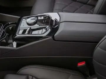 BMW 530e Navi HeadUp IconicGlow harman kardon RfKam.