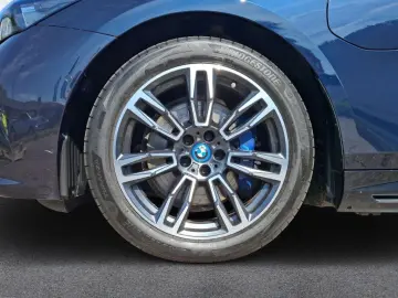 BMW 530 e Limousine M-Sport Pro Autobahnassistent