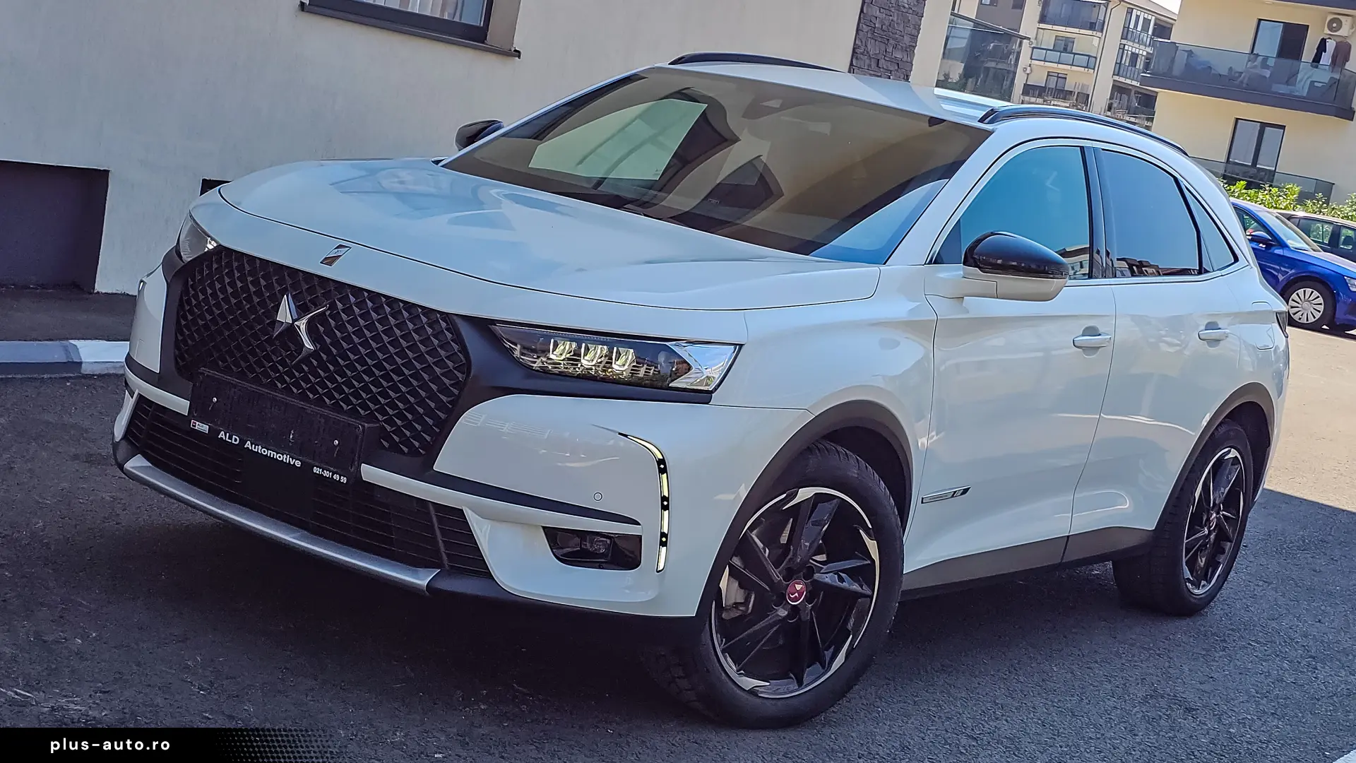 DS 7 E-TENSE 4x4 PERFORMANCE    300 CP   AUTOMAT
