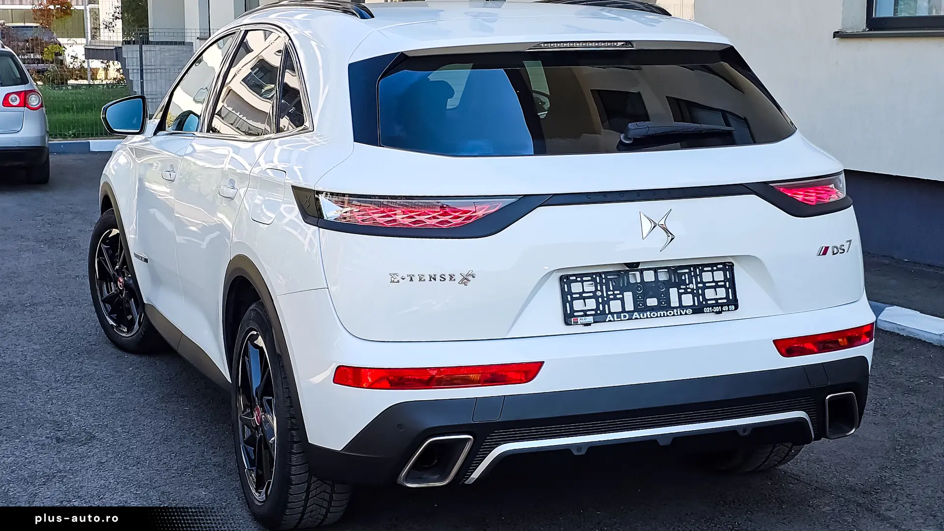 DS 7 E-TENSE 4x4 PERFORMANCE    300 CP   AUTOMAT