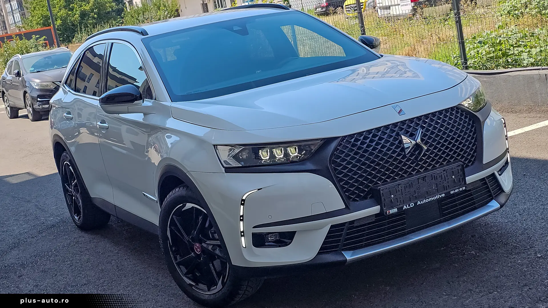 DS 7 E-TENSE 4x4 PERFORMANCE    300 CP   AUTOMAT