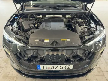 AUDI Q5 Sportback TFSI Quattro S-line