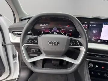 AUDI Q5 Sportback 2.0 TDI Quattro S-Line Matrix 360Camera