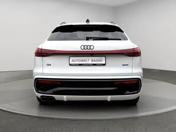 AUDI Q5 Sportback 2.0 TDI Quattro S-Line Matrix 360Camera