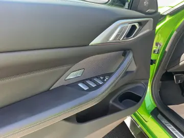 BMW M4 Cabrio Competition M xDrive Harman Kardon
