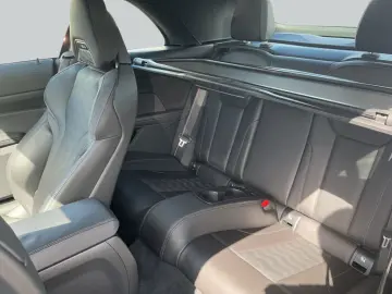 BMW M4 Cabrio Competition M xDrive Harman Kardon